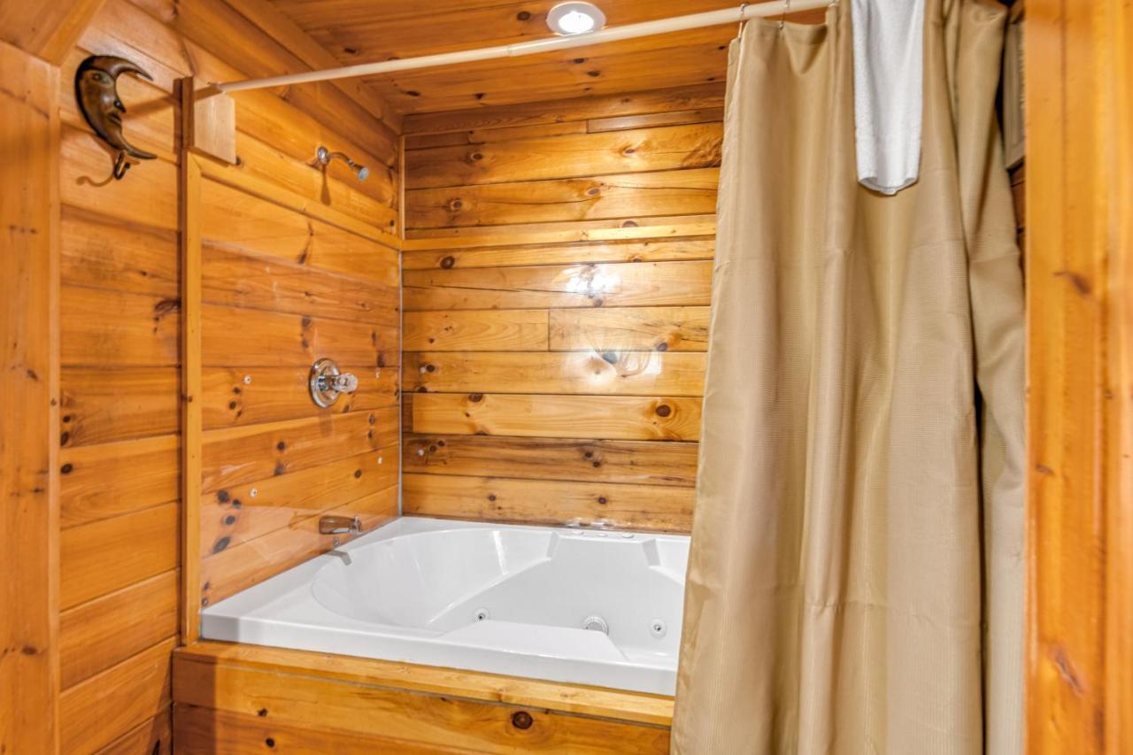 Moonlight Romance Pigeon Forge Luaran gambar